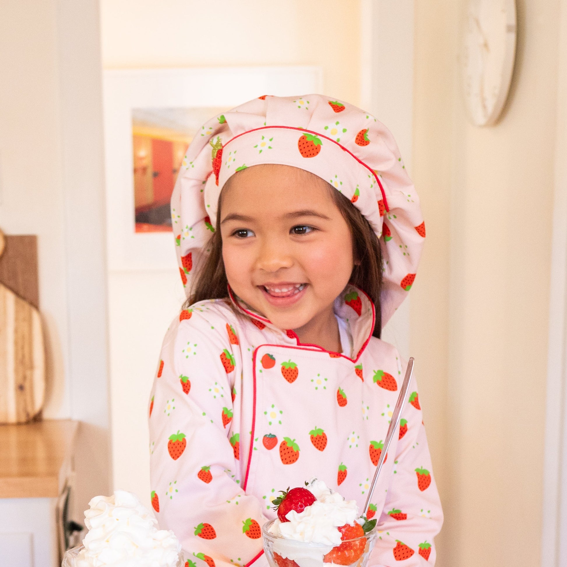 A Leading Role x Strawberry Shortcake Child Tall Chef Hat Dress Up