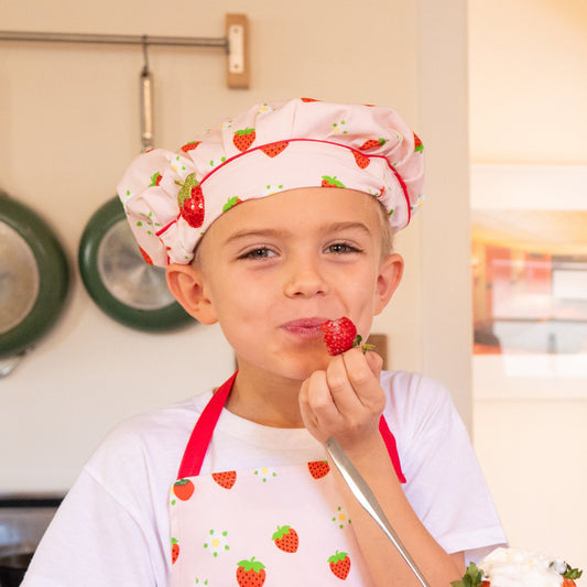 A Leading Role x Strawberry Shortcake Child Chef Cap Dress Up