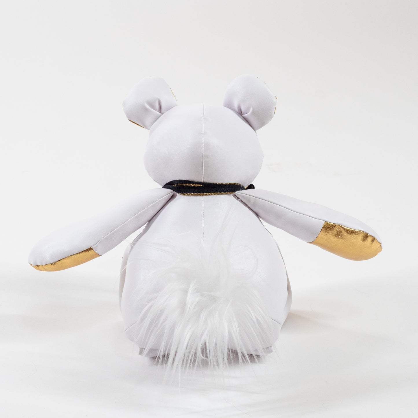 A Leading Role Small White Signature Bear