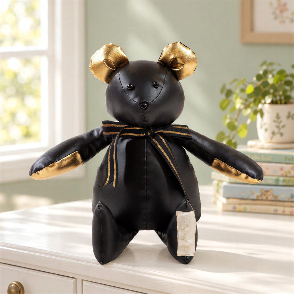 A Leading Role Small Black Signature Bear