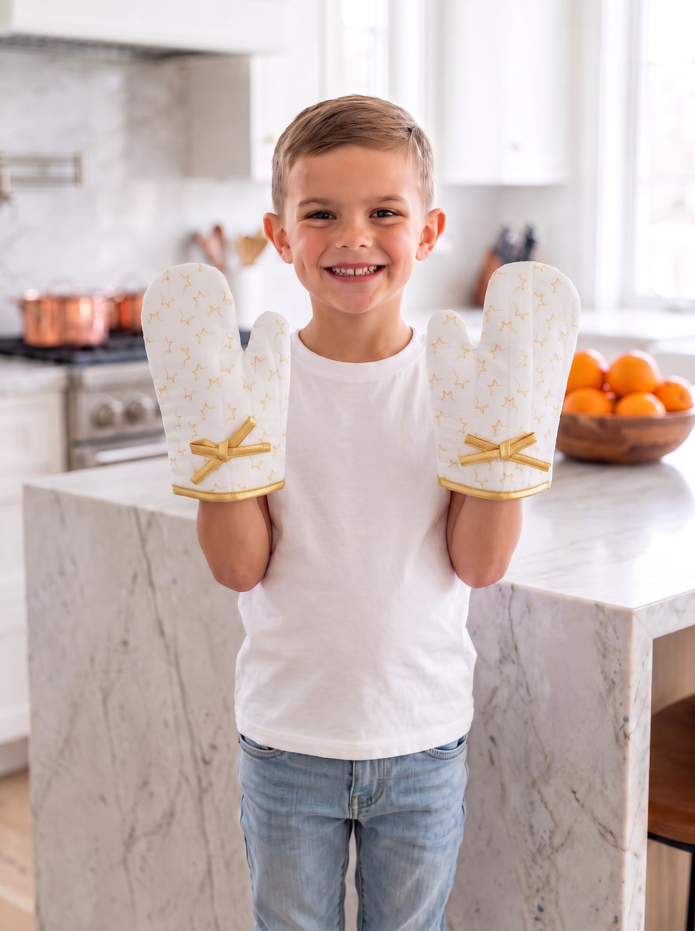 A Leading Role Signature Chef Cooking Mitts Child Accessory