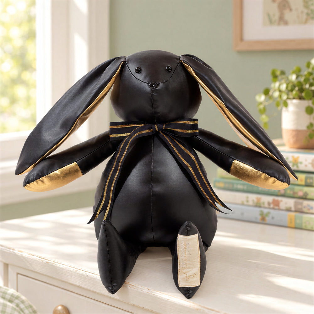 A Leading Role Small Black Signature Bunny