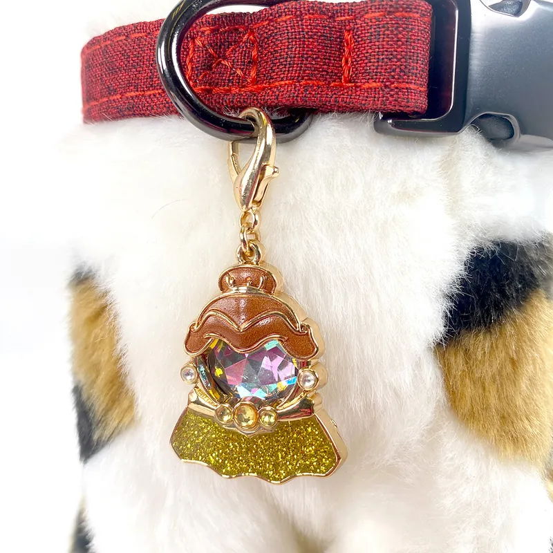 A Leading Role x Disney Belle Pet Collar Charm