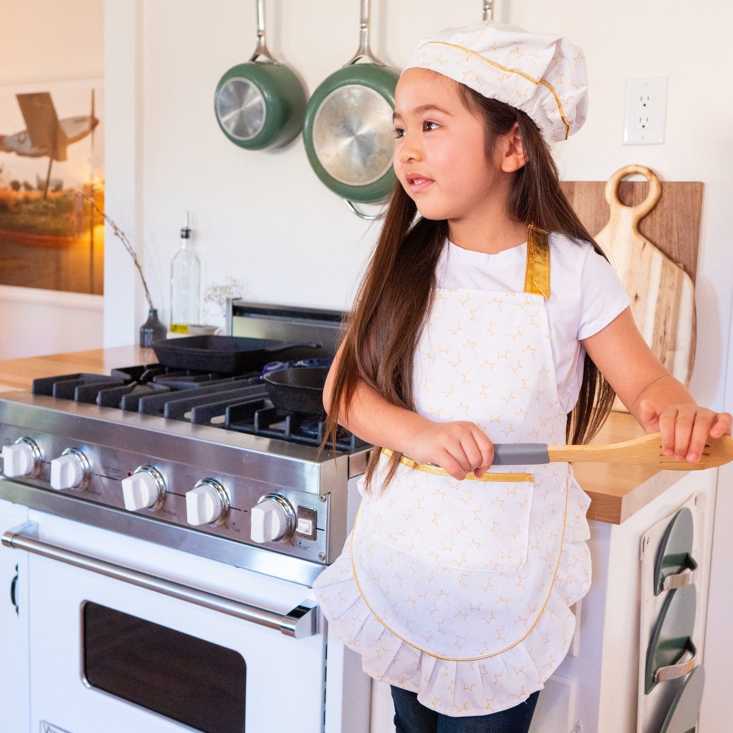 A Leading Role Chef Cooking Fashion Apron Premium Child Dress Up