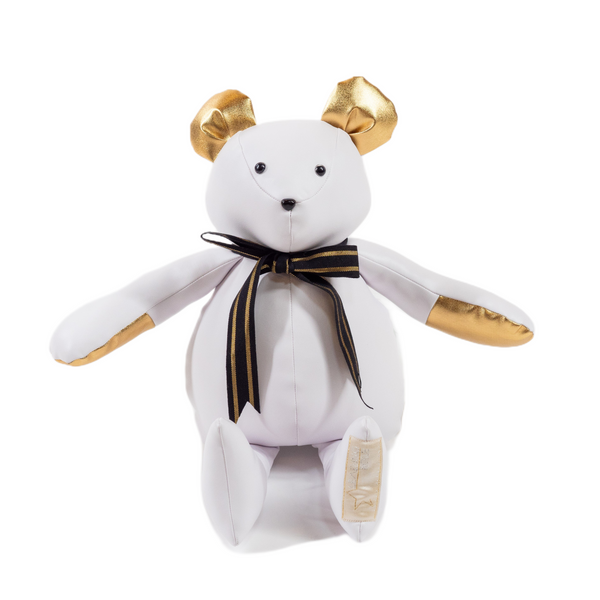 A Leading Role Small White Signature Bear